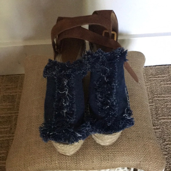 Chloe denim wedge. Sold out EVERYWHERE - Picture 6 of 6